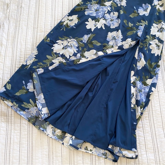 Abercrombie Midi Dress Medium - Picture 5 of 7